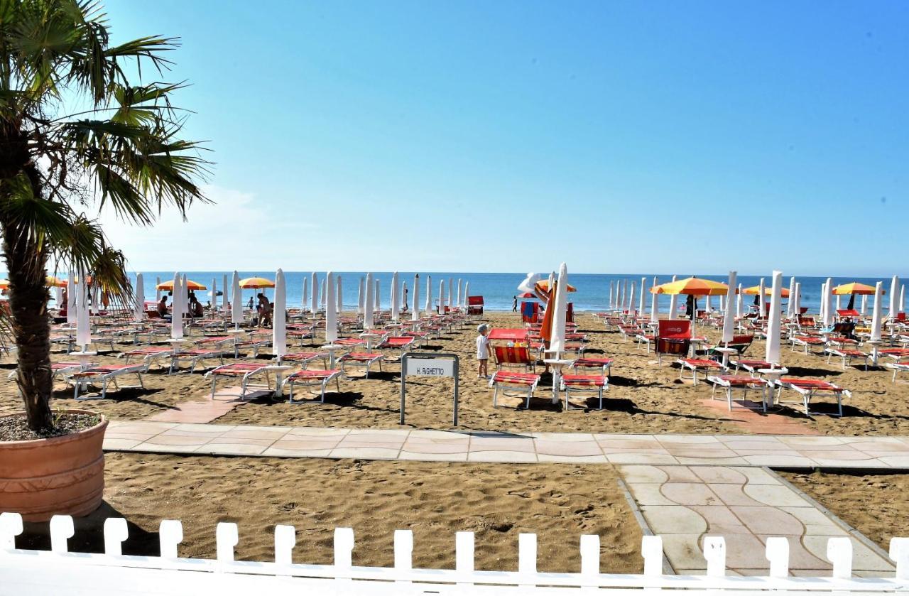 Hotel Righetto Fronte Mare كافالّينو المظهر الخارجي الصورة