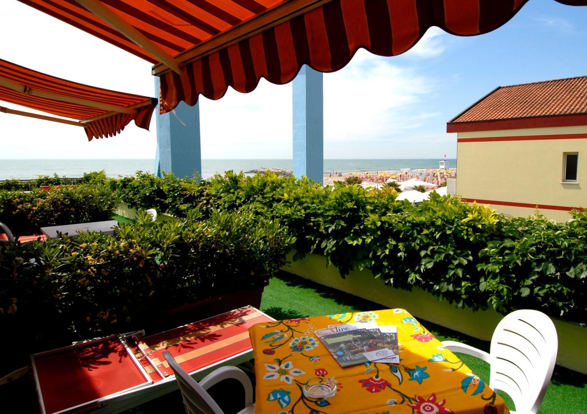 Hotel Righetto Fronte Mare كافالّينو المظهر الخارجي الصورة