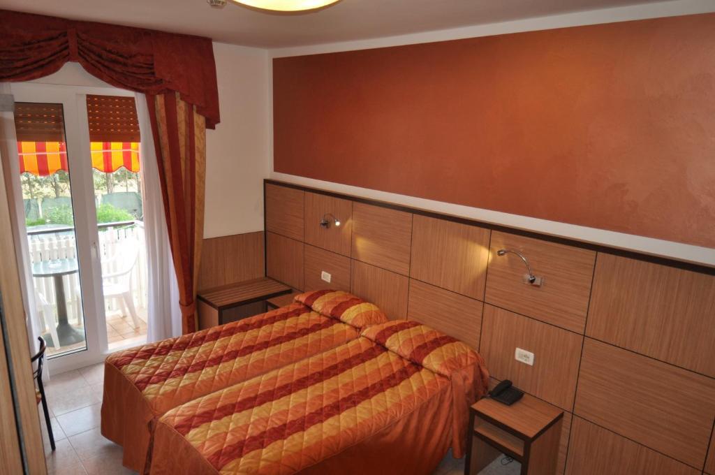 Hotel Righetto Fronte Mare كافالّينو الغرفة الصورة