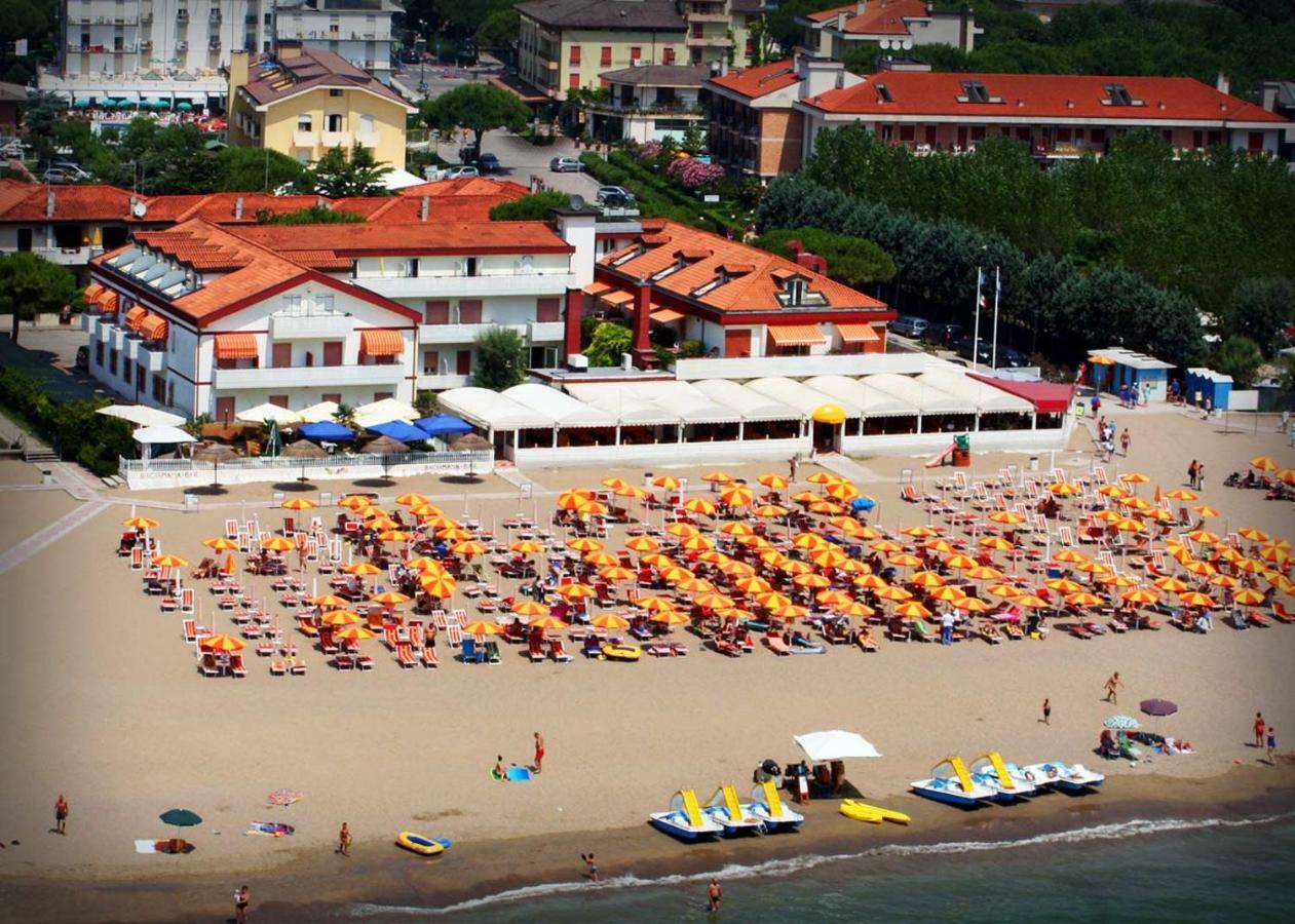 Hotel Righetto Fronte Mare كافالّينو المظهر الخارجي الصورة