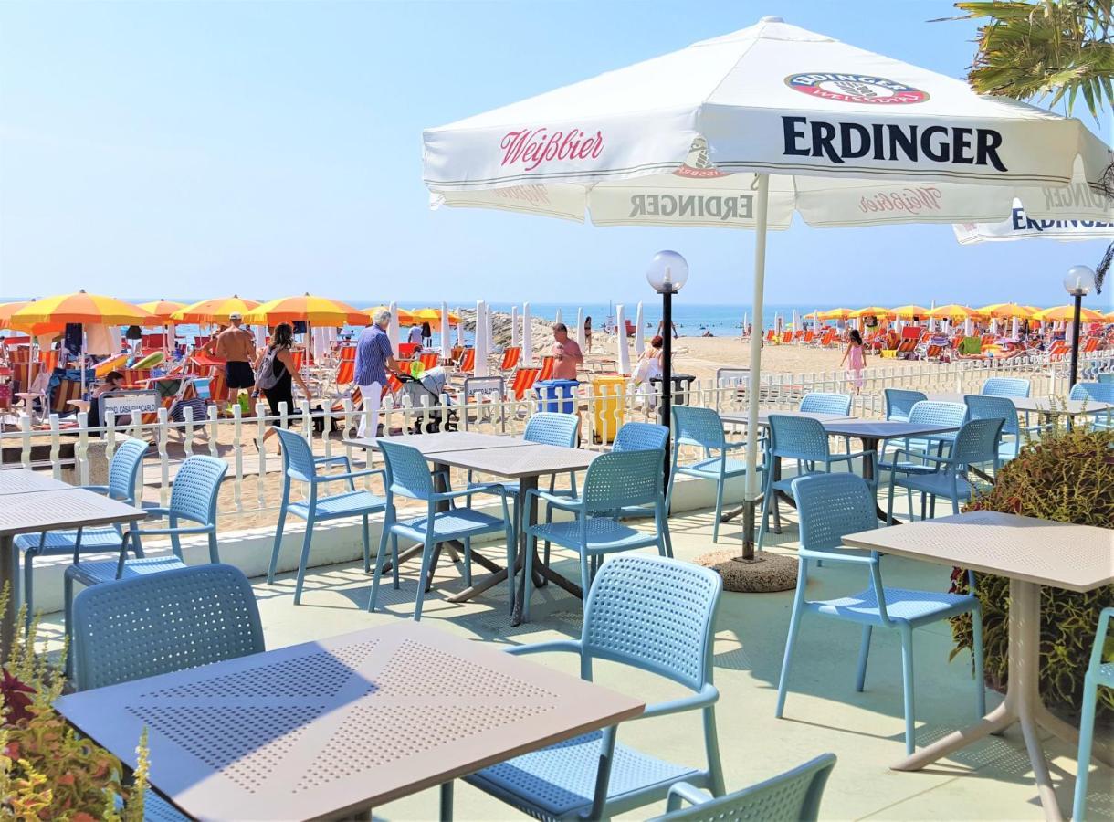 Hotel Righetto Fronte Mare كافالّينو المظهر الخارجي الصورة